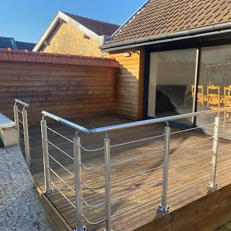 Nyaraló « la Suisse » Courcelloise *