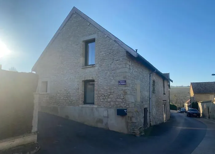 Casa vacanze « la Suisse » Courcelloise *